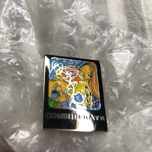 NEW STARBUCKS CONSIDERATE PIN - Picture 2 of 3